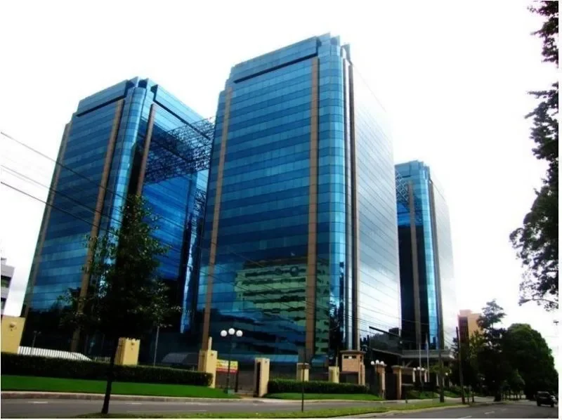 Europlaza · fachada desde la calle, referencia 5 de EUROPLAZA