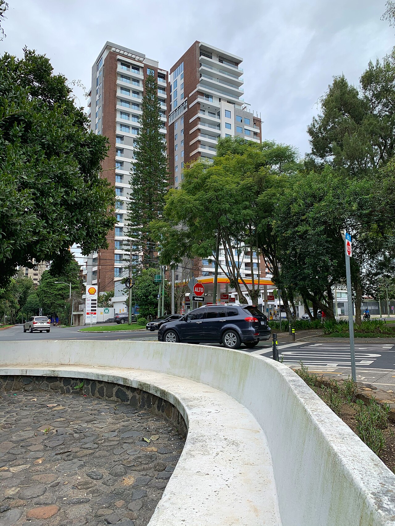 Echo Towers, Guatemala City, referencia 1 de Echo