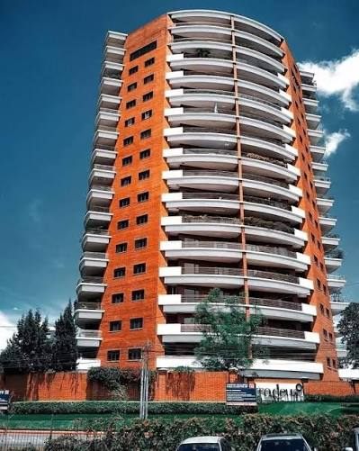 Torre lateral, referencia 2 de Tadeus